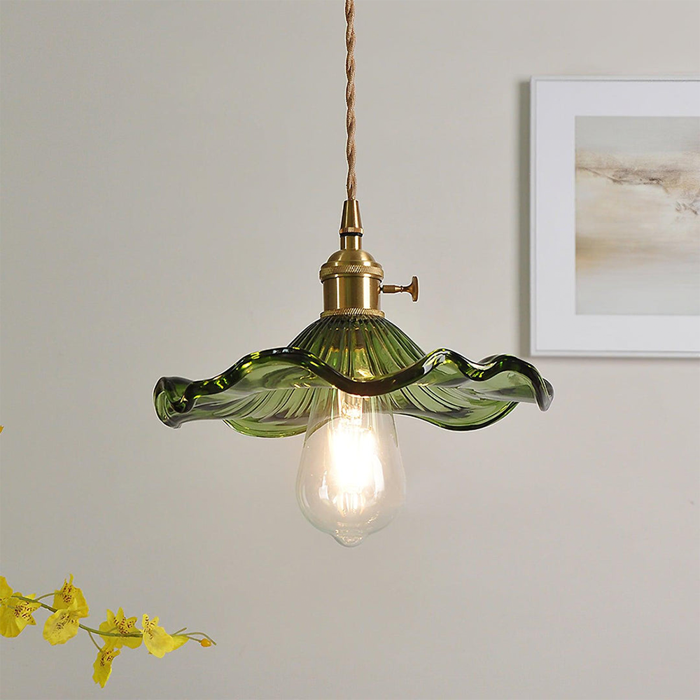 Lámpara Flor Suspendida – Encanto Natural y Espíritu Tierno