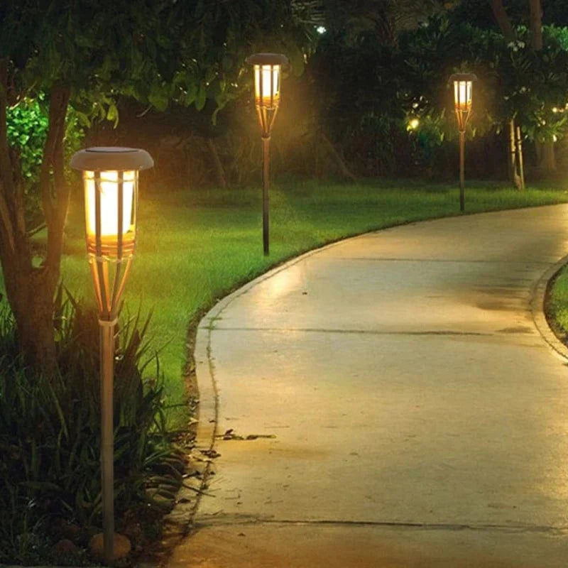 Tiki Solarlampe - Oplys dine aftener med stil