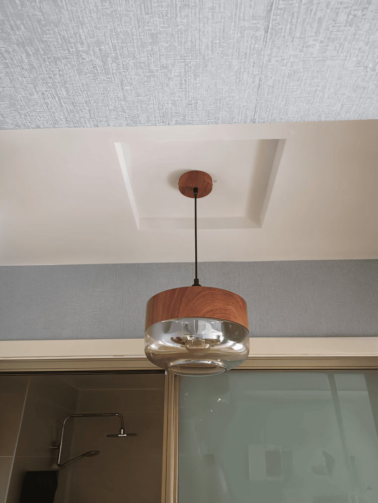 Retro skleněný přívěsek do podkroví - módní osvětlení a jedinečná atmosféra