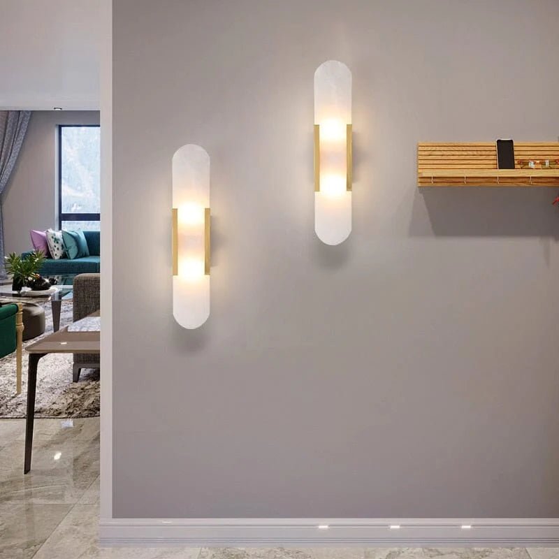 مصباح حائط LED أسود وذهبي - أناقة عصرية وتصميم أنيق