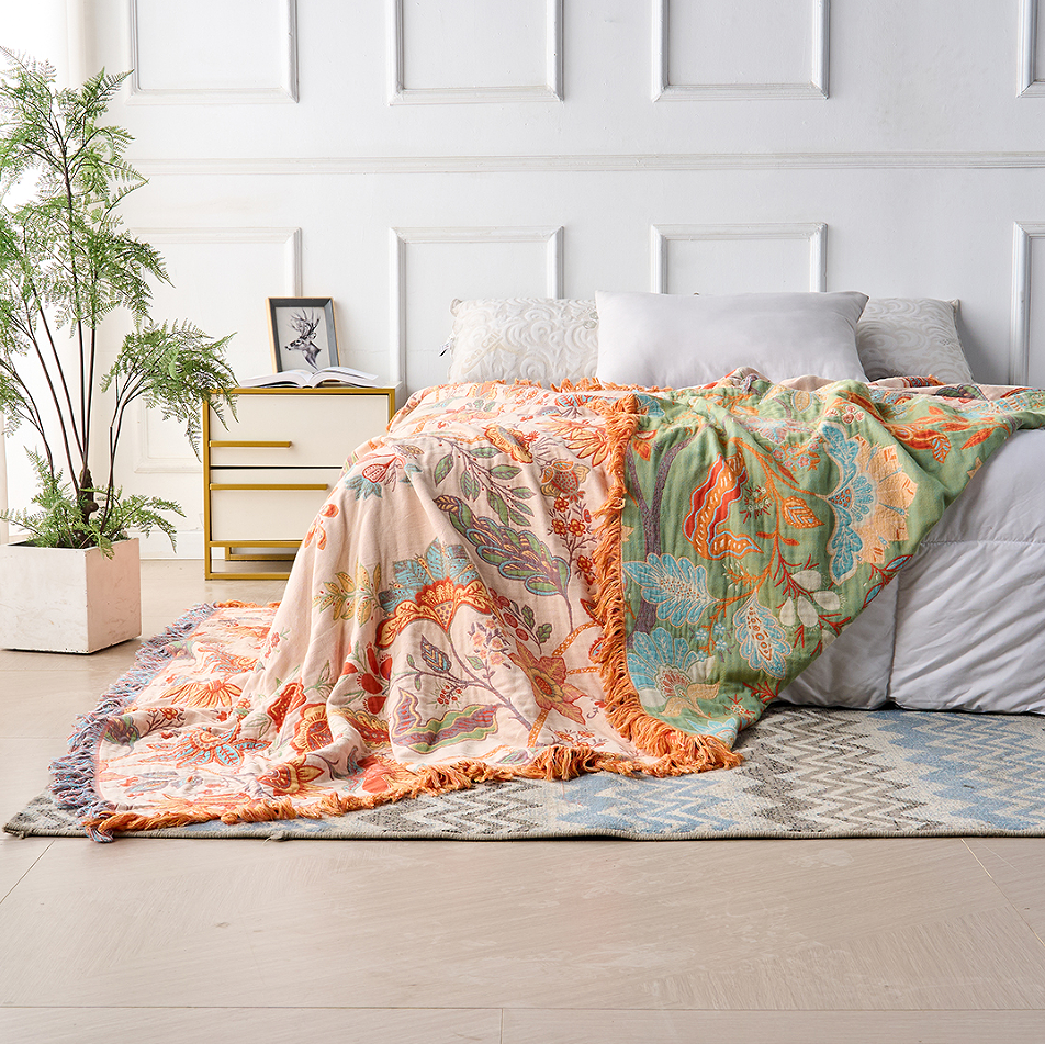 Bohemian Floral Patterned Blanket with Fringes