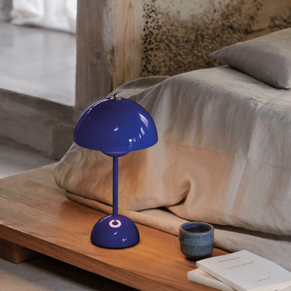Lâmpada LED de Secretária – Simplicidade Moderna e Funcionalidade