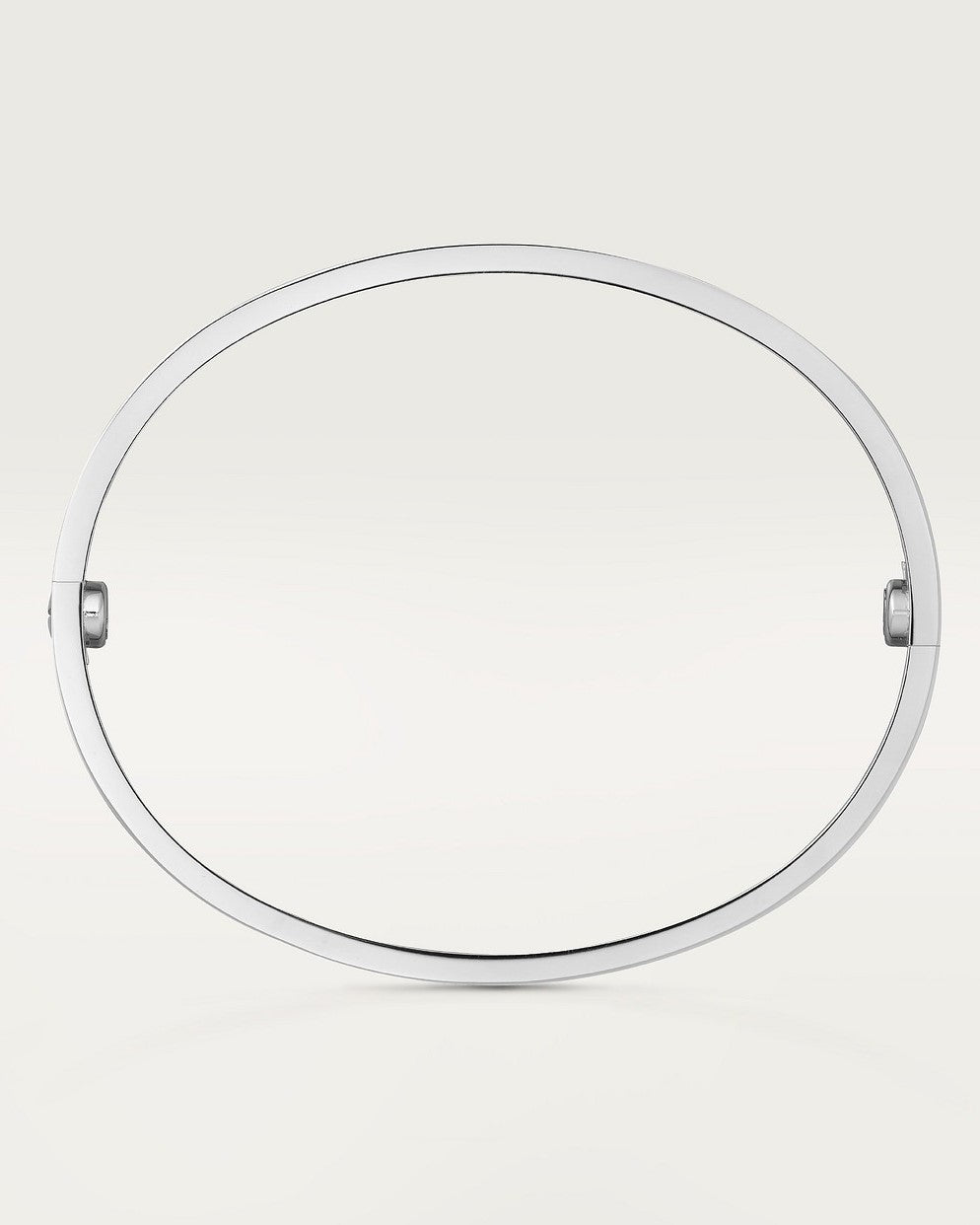 Steifes Armband – Finish Silber und raffinierter Stil