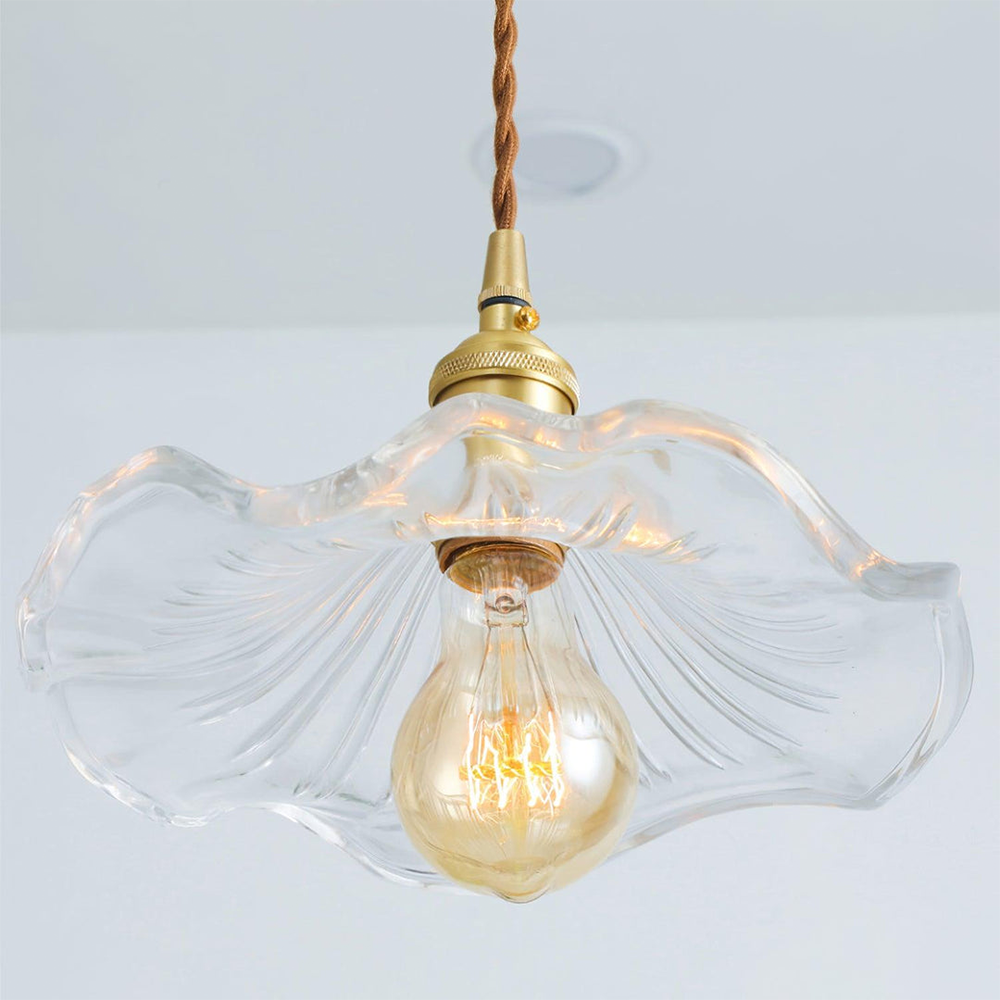 Lámpara Flor Suspendida – Encanto Natural y Espíritu Tierno