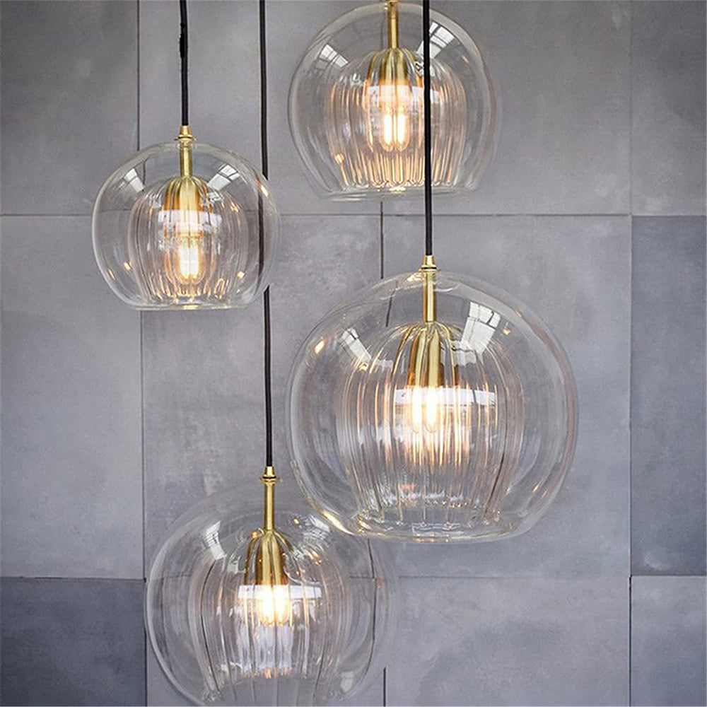 Elegant och Varm Glas Hänglampa – Stil och Finess 