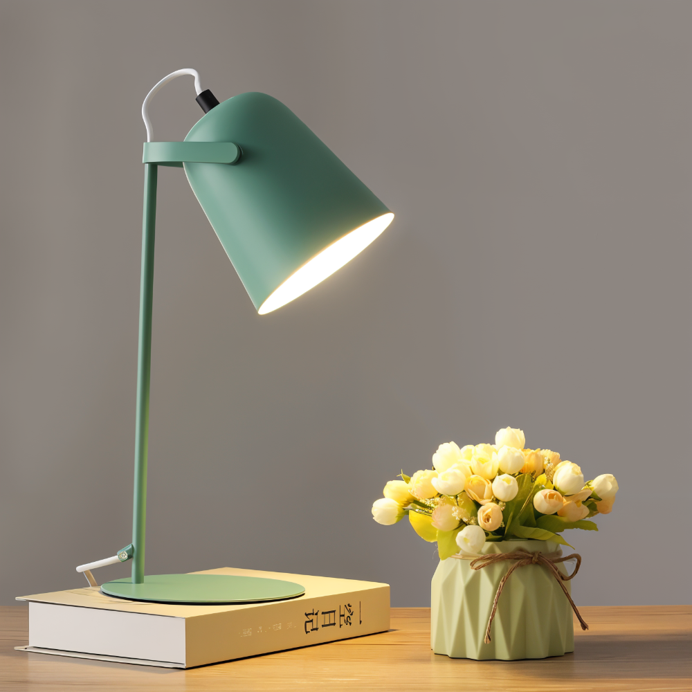 Lampă de birou rotativă modernă – eleganță și funcționalitate 