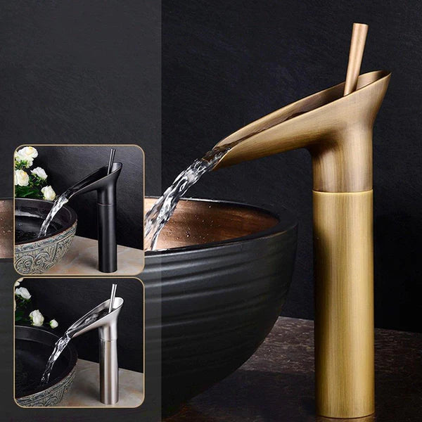 Grifo de Cascada para Baño – Estilo Antiguo y Elegante 