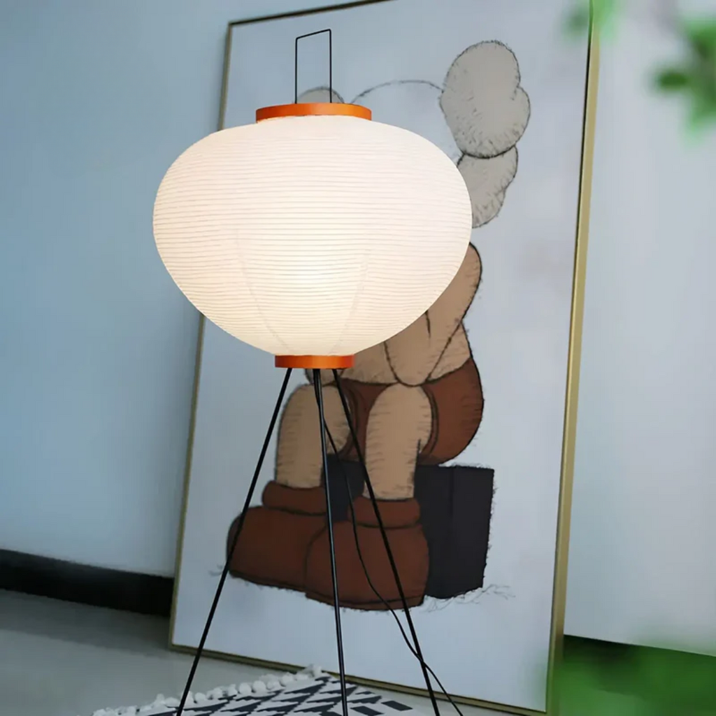 Lampa LED na nodze – ciepłe oświetlenie 
