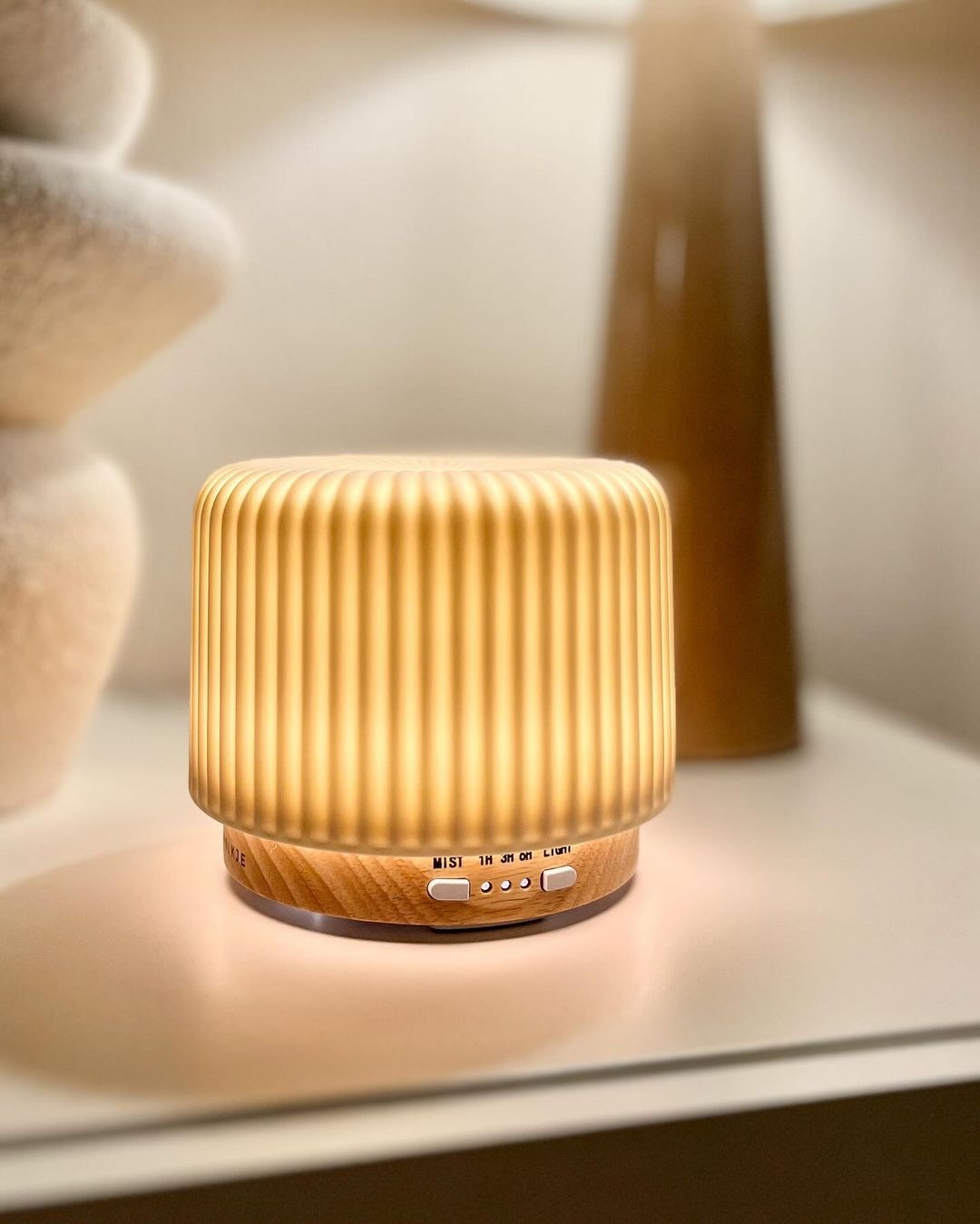 Geurlamp van Keramiek – Elegantie en Rustgevende Sfeer 