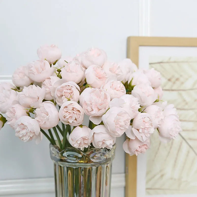 Pfingstrosenstrauß – Zeitlose Florale Eleganz 