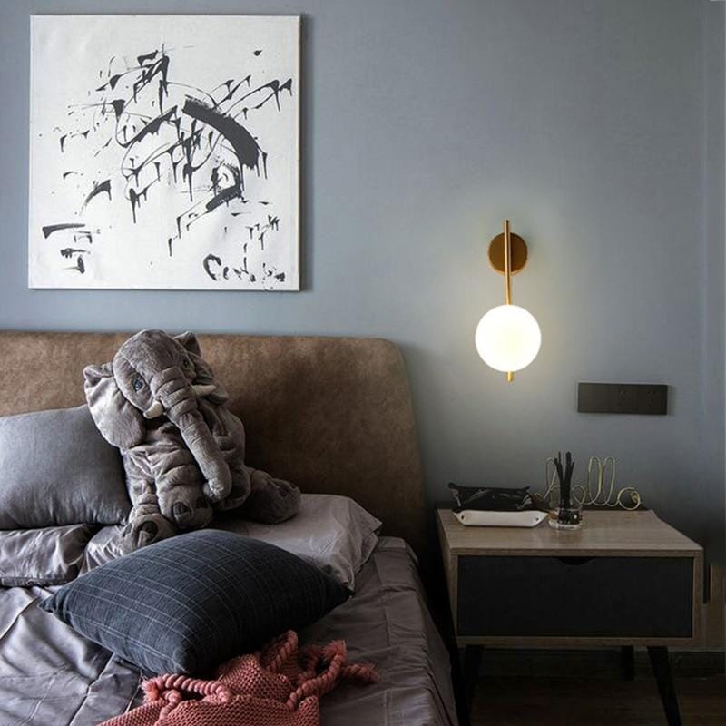 Elegancka Lampa Ścienna – Styl i Wyrafinowanie 