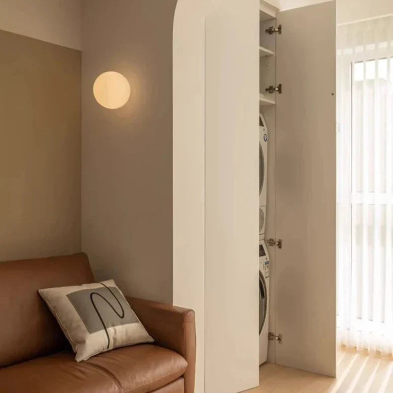 Rund Vegglampe – Rent og Moderne Lys 