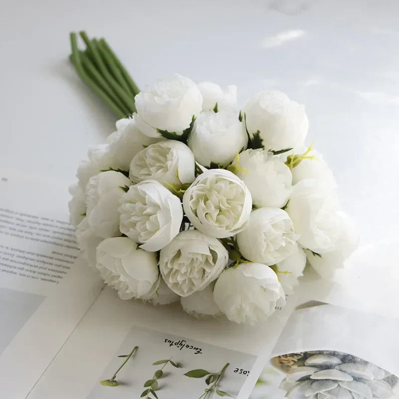 Pfingstrosenstrauß – Zeitlose Florale Eleganz 