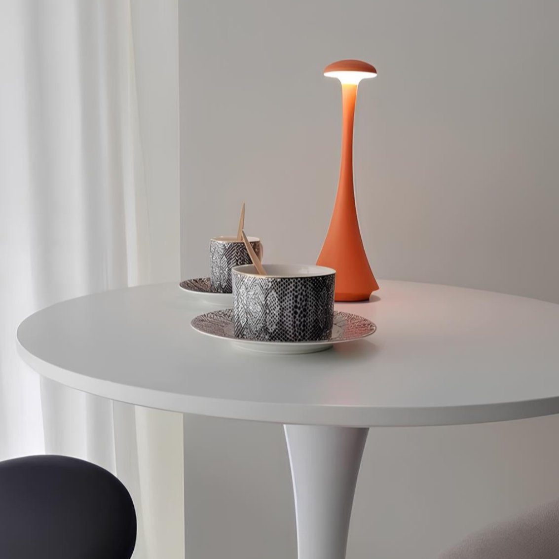 Bordslampa Elegant – Elegans Och Modernitet 