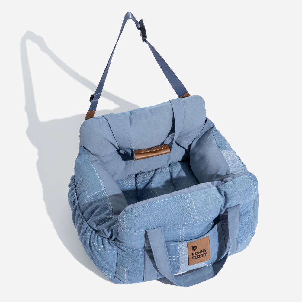 Dog Car Seat – Comfort and Safety While Traveling 