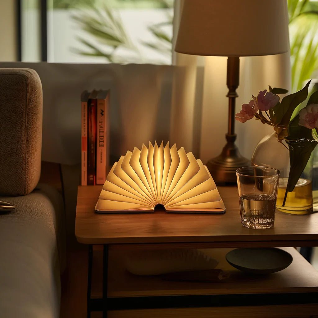 Bordslampa i form av en bok – Originalitet och elegans 