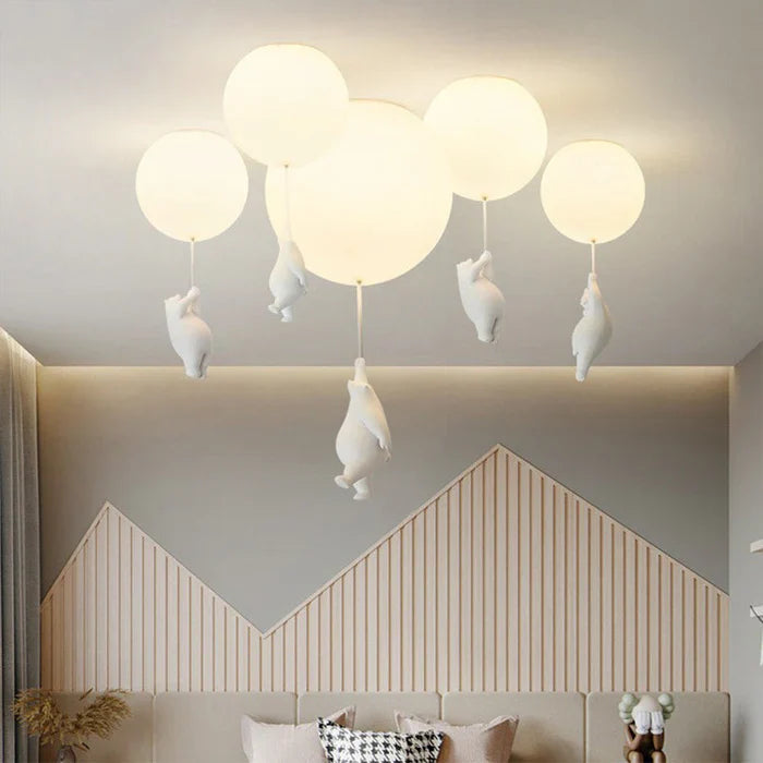 Lampa sufitowa dla dzieci — zawieszone misie na świecących balonach 