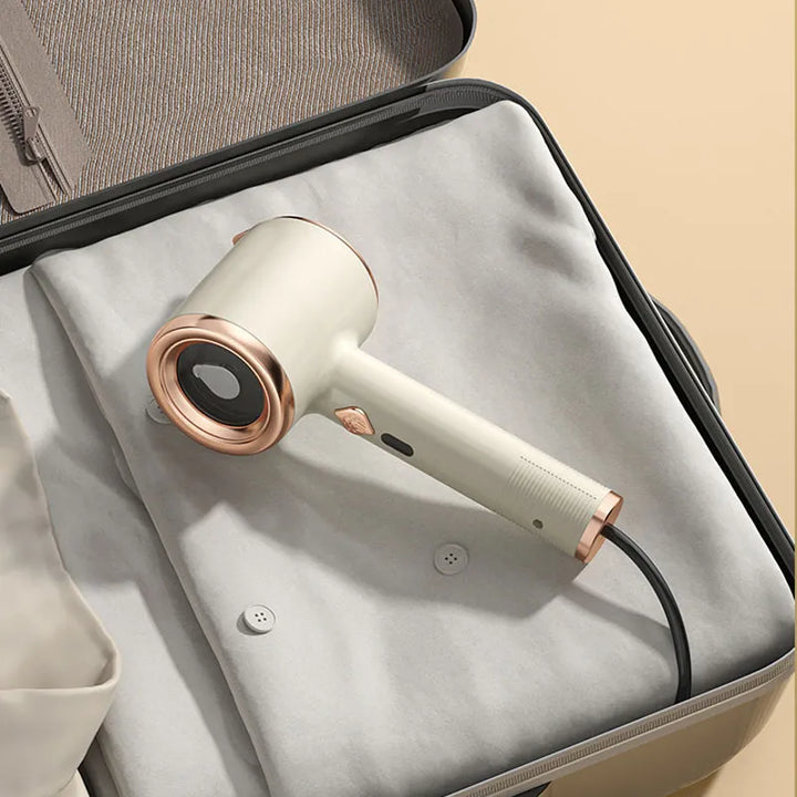 Bærbar USB-dampstryger — Kompakt og nem at transportere 