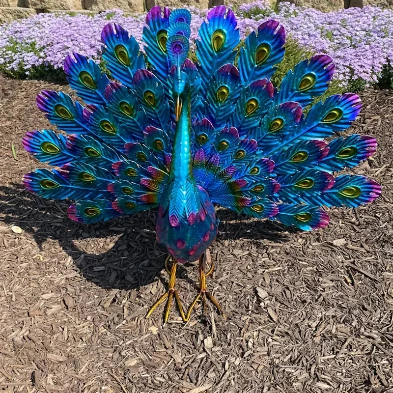 Sculpture Paon Majestueux – Symbole De Beauté Et Prestige